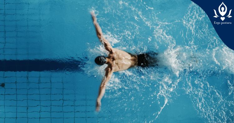 natacion corregir postura